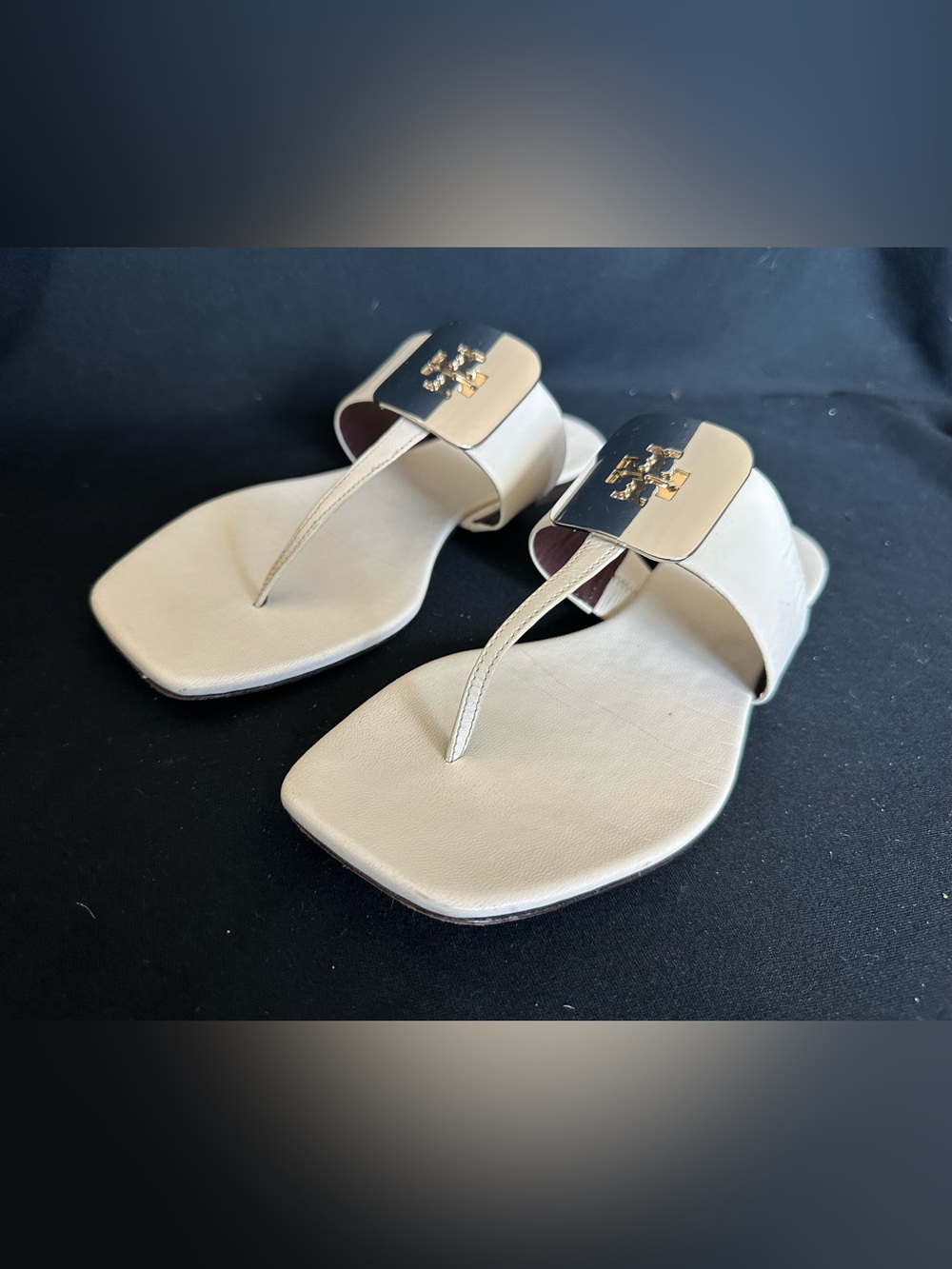 Tory Burch Georgia Ivory Leather Logo Thong Sandals with Gold Accent 8.5 square